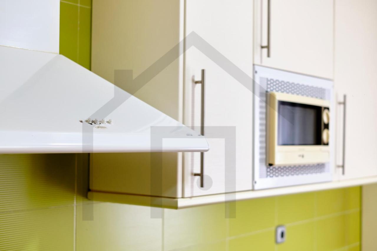 Loft En Oviedo - Ideal Para 3 Personas エクステリア 写真